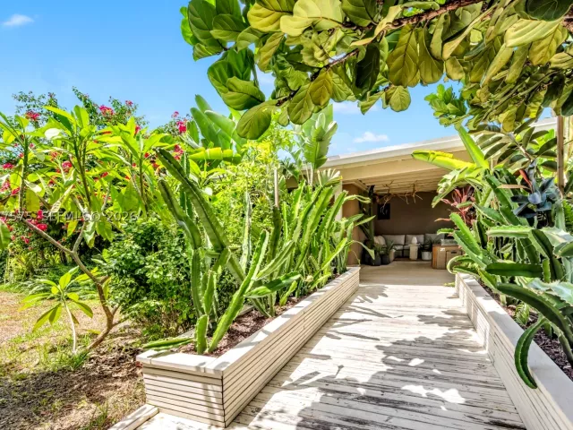 Продажа дома по адресу 12230 NW 22nd Ct - фото 9391117