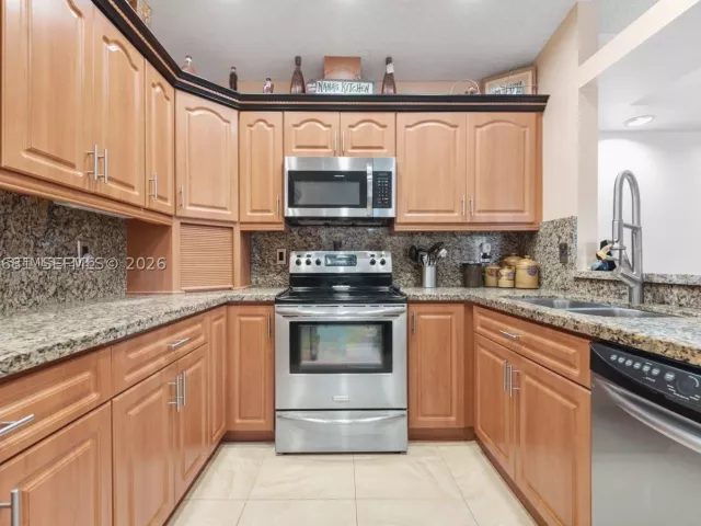 Продажа дома по адресу  - фото 9389548
