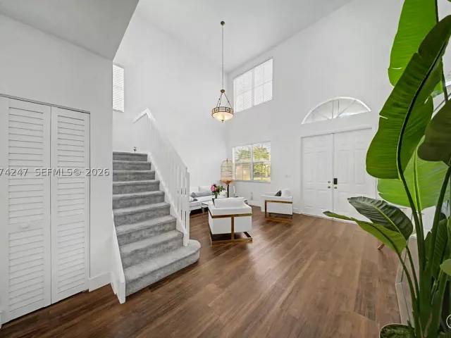 Продажа дома по адресу 13868 SW 38th Ter - фото 9396125