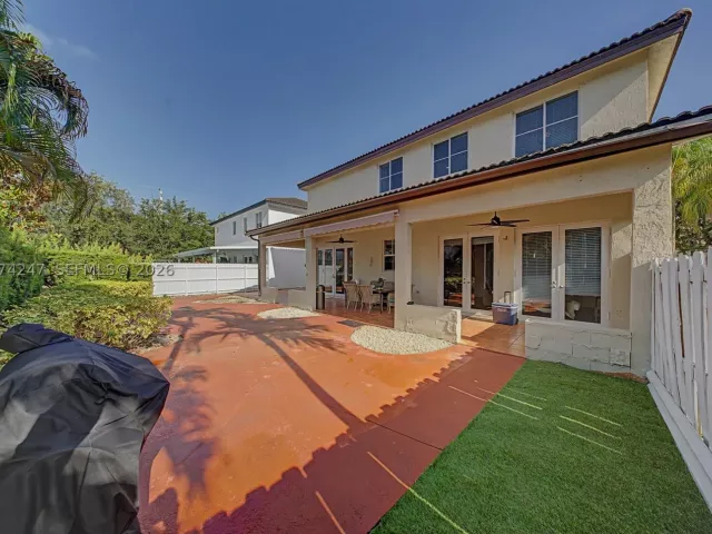 Продажа дома по адресу 13868 SW 38th Ter - фото 9396127