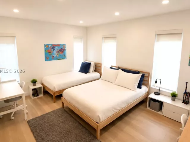 Продажа дома по адресу 1835 NE 212th Ter - фото 9394582