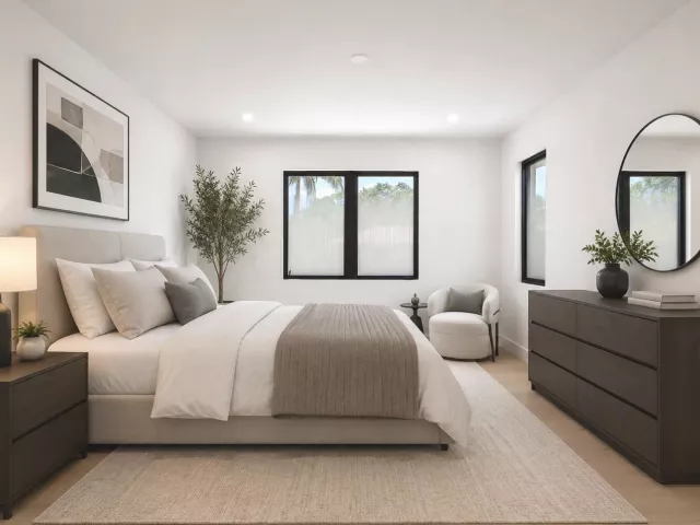 Продажа дома по адресу 451 NW 7th Avenue - фото 9394358