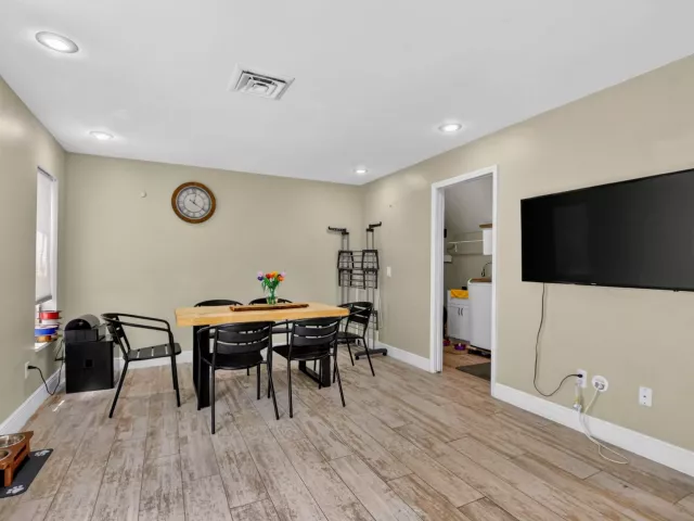 Продажа дома по адресу 10426 BUENA VENTURA Drive - фото 9395221