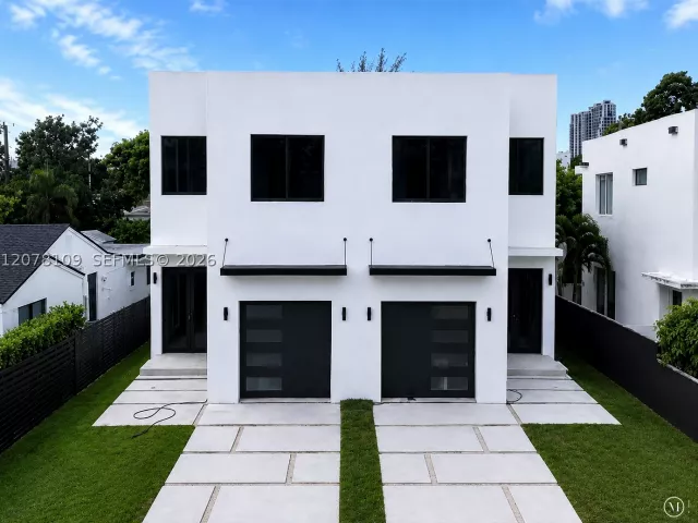 Продажа дома по адресу 3520 SW 25th Ter - фото 9396132