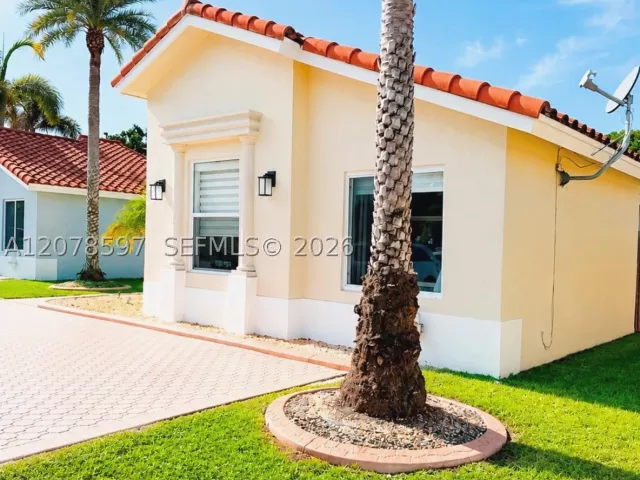 Продажа дома по адресу 16529 SW 98th Ter - фото 9405833