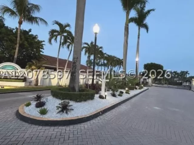 Продажа дома по адресу 16529 SW 98th Ter - фото 9405835
