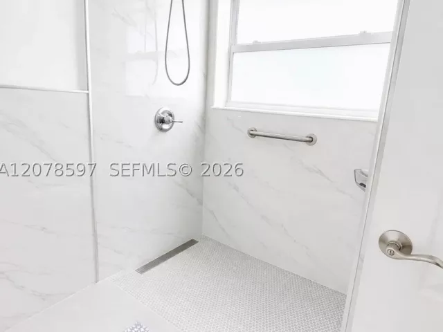 Продажа дома по адресу 16529 SW 98th Ter - фото 9405824