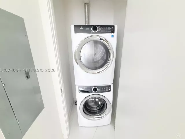 Продажа квартиры #3202 - фото 9405694