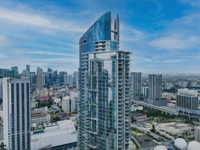Продажа квартиры #3202 - фото 9405729