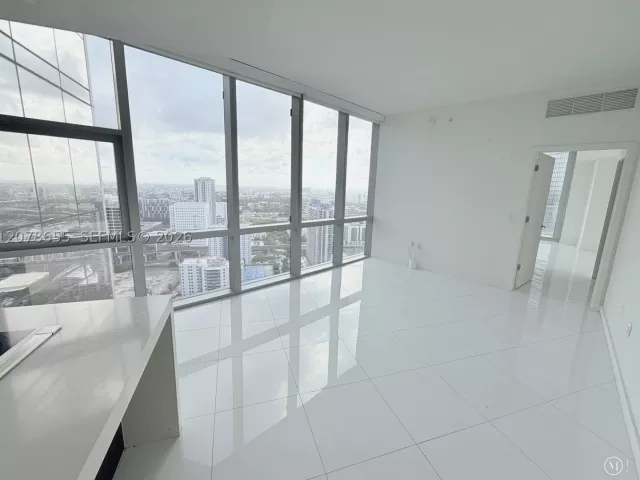 Продажа квартиры #3202 - фото 9405687