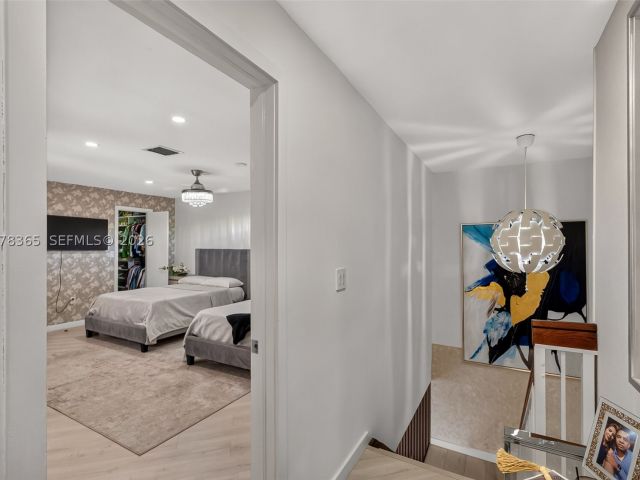 Продажа дома по адресу 9852 NW 52nd Ter - фото 9413700