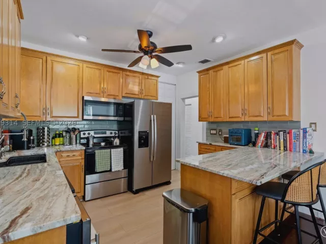 Продажа дома по адресу 2465 Inagua Ave - фото 9418554