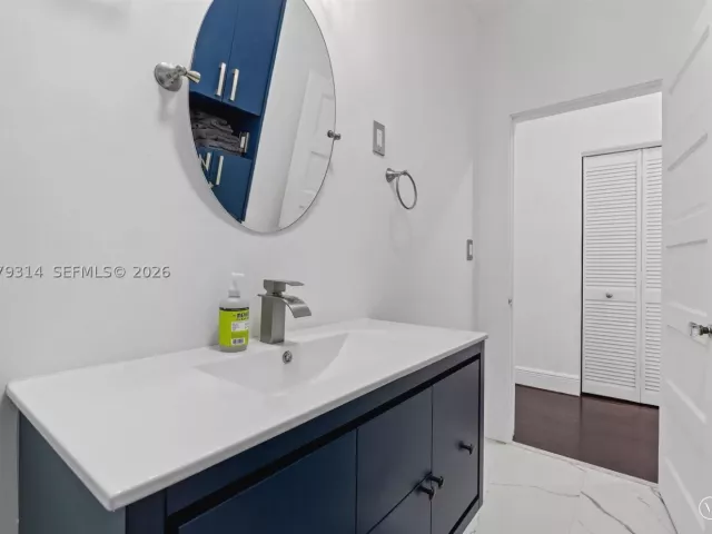 Продажа дома по адресу 2465 Inagua Ave - фото 9418560