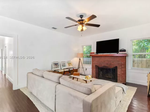 Продажа дома по адресу 2465 Inagua Ave - фото 9418548