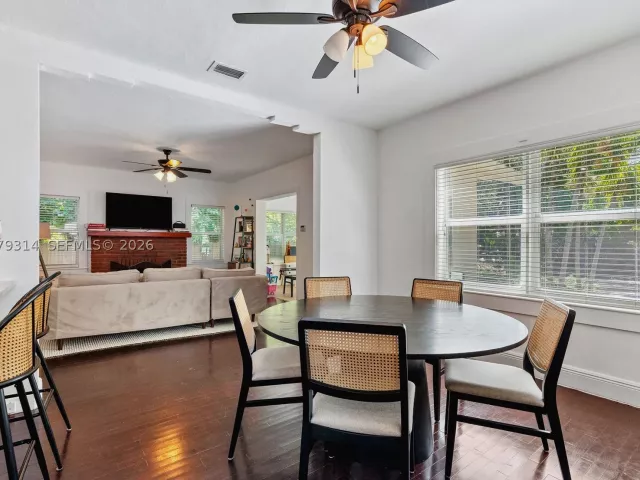 Продажа дома по адресу 2465 Inagua Ave - фото 9418551