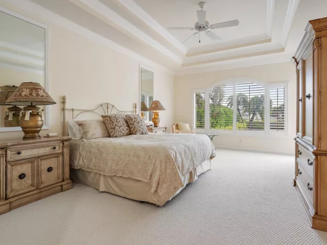 Продажа дома по адресу 7960 Sandhill Court - фото 9469158