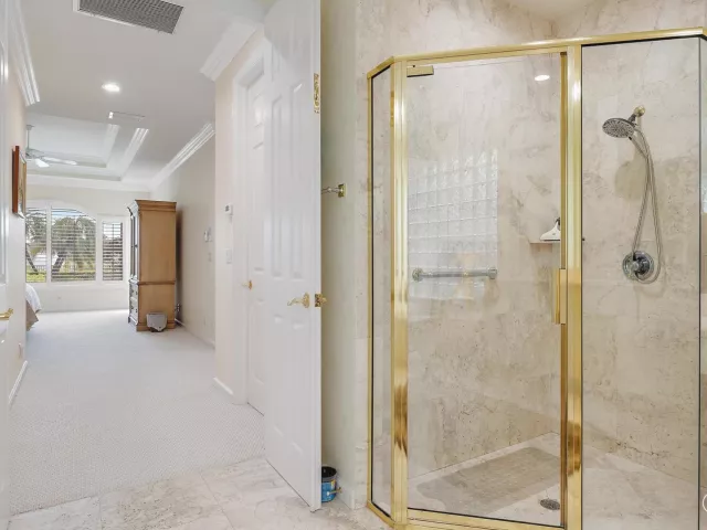 Продажа дома по адресу 7960 Sandhill Court - фото 9469160