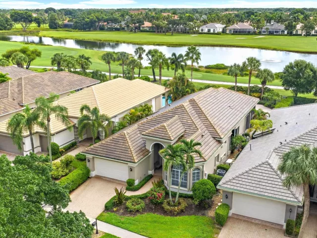 Продажа дома по адресу 7960 Sandhill Court - фото 9469147