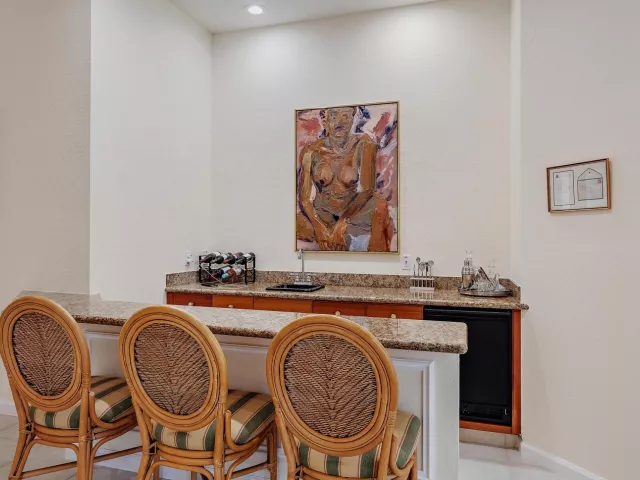 Продажа дома по адресу 7960 Sandhill Court - фото 9469151