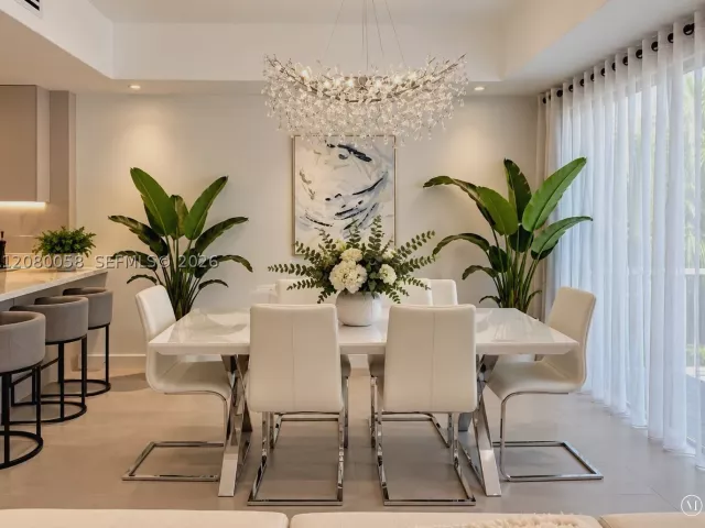 Продажа дома по адресу 3123 NE 210th St - фото 9480948