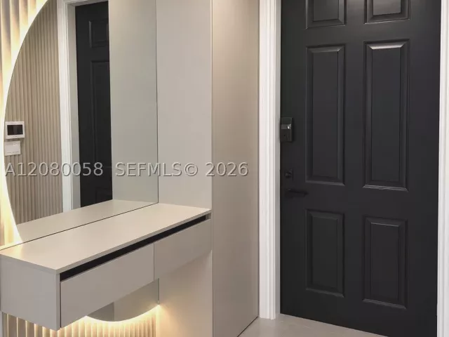 Продажа дома по адресу 3123 NE 210th St - фото 9480949