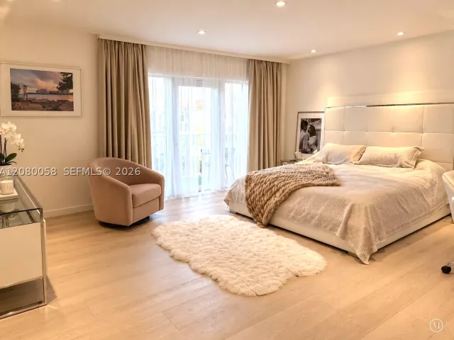 Продажа дома по адресу 3123 NE 210th St - фото 9480961