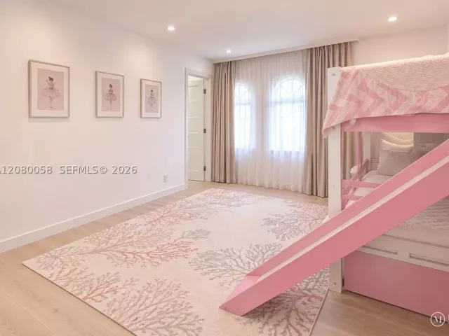Продажа дома по адресу 3123 NE 210th St - фото 9480973