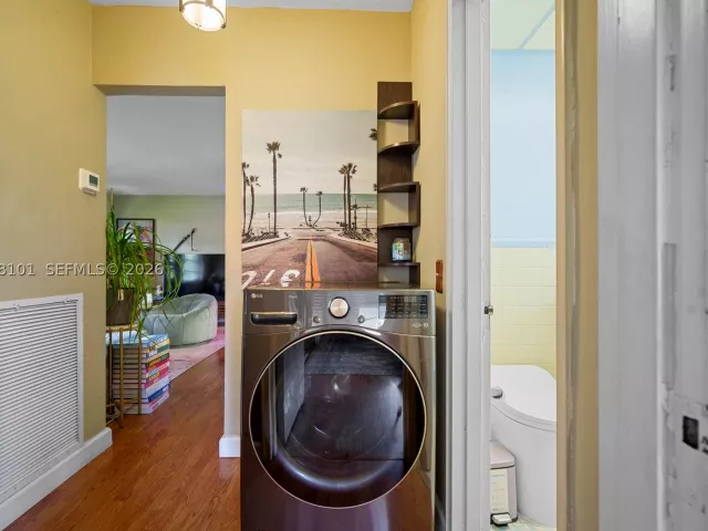 Продажа дома по адресу 14031 NW 5th Ave - фото 9483131