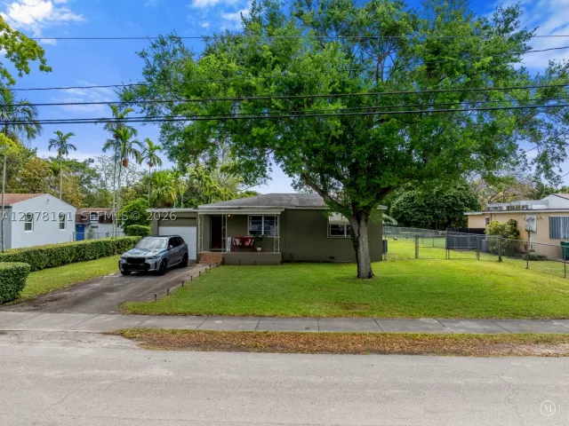 Продажа дома по адресу 14031 NW 5th Ave - фото 9483105