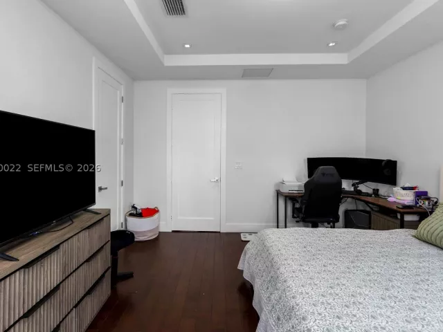Продажа дома по адресу 9123 NW 33rd St - фото 9478021