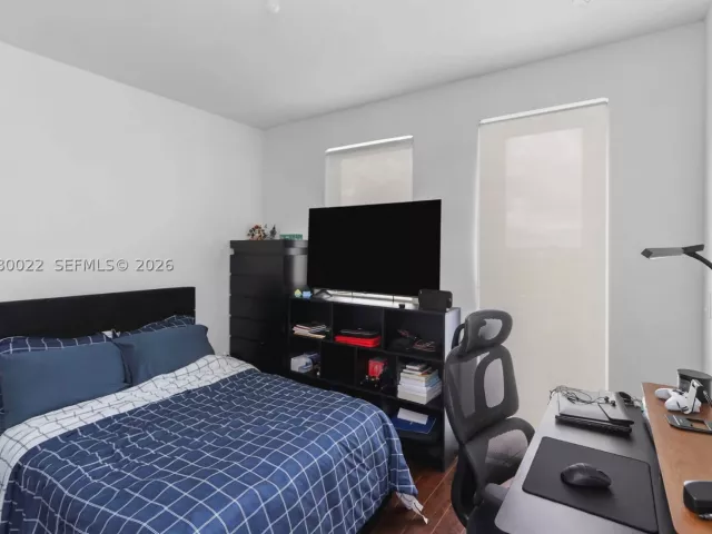Продажа дома по адресу 9123 NW 33rd St - фото 9478024