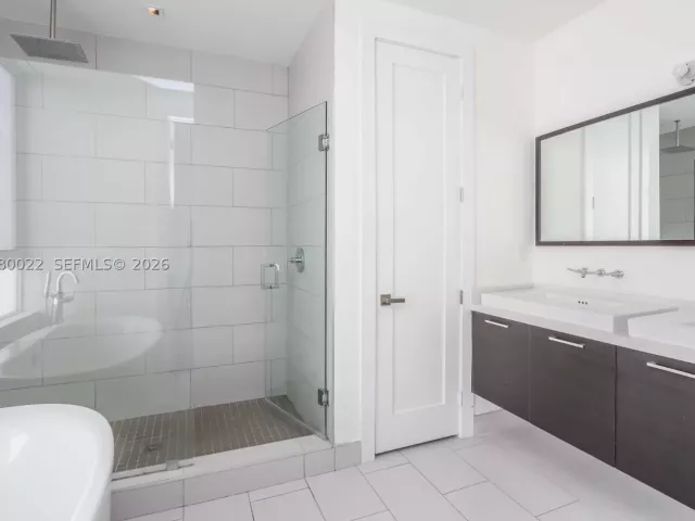 Продажа дома по адресу 9123 NW 33rd St - фото 9478007