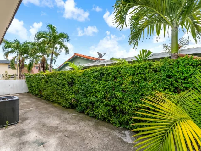 Продажа дома по адресу 2018 SW 103rd Ct - фото 9481490