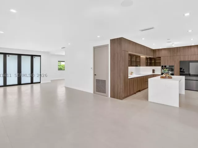 Продажа дома по адресу 6853 S Waterway Dr - фото 9481506