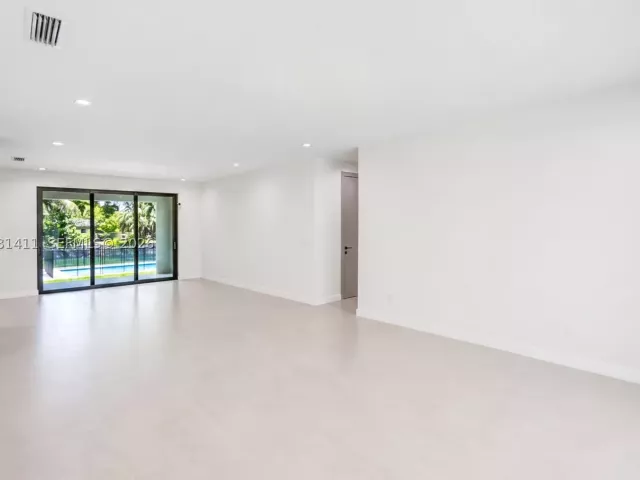 Продажа дома по адресу 6853 S Waterway Dr - фото 9481520
