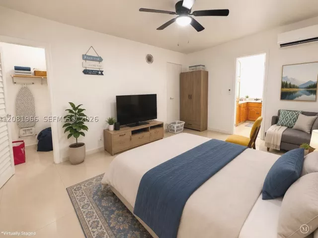 Продажа дома по адресу 204 SW 7th Ave - фото 9464987