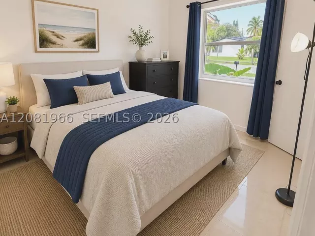 Продажа дома по адресу 204 SW 7th Ave - фото 9464974