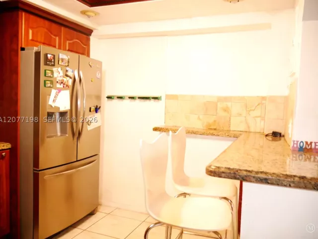 Продажа дома по адресу 2955 NW 102nd St - фото 9481546