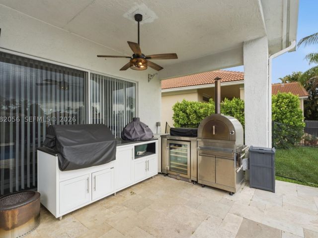 Продажа дома по адресу 20292 Ocean Key Dr - фото 9445113