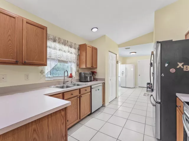 Продажа дома по адресу 12315 66th Street N - фото 9469123