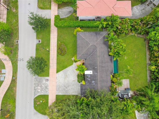 Продажа дома по адресу 3128 Coconut Grove Dr - фото 9472786