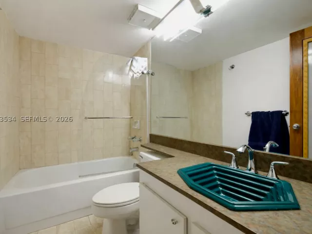 Продажа квартиры #A-3354 - фото 9477098