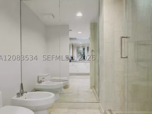Продажа квартиры #A-3354 - фото 9477105