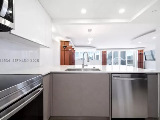 Продажа квартиры #A-3354 - фото 9477086