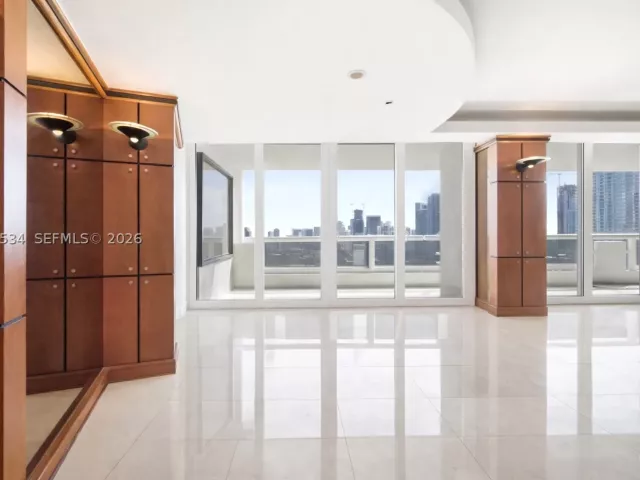 Продажа квартиры #A-3354 - фото 9477087