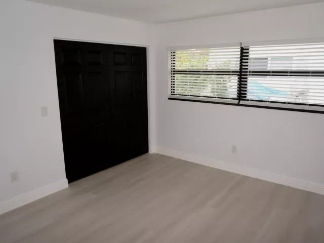 Продажа дома по адресу 1513 39TH Street - фото 9469241