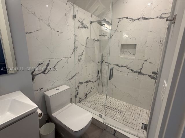 Продажа дома по адресу 106 NE 16th Ter - фото 9478903