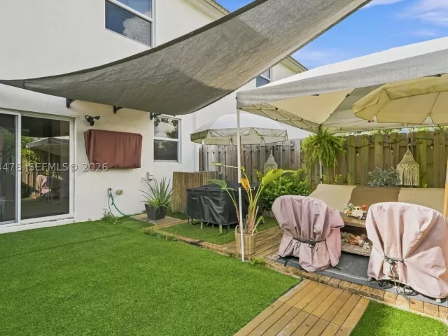 Продажа дома по адресу 12117 NW 23rd Ct - фото 9483270