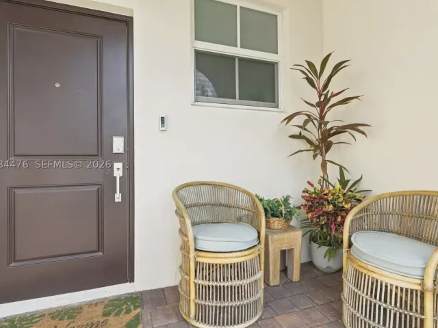Продажа дома по адресу 12117 NW 23rd Ct - фото 9483252