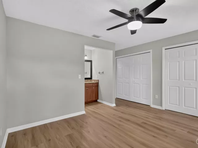 Продажа дома по адресу 1058 Fernlea Drive - фото 9475988